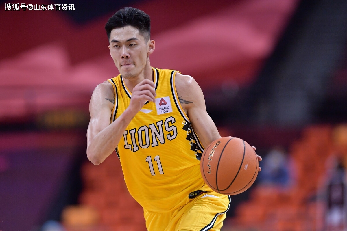 NG体育-菲尼克斯太阳训练开放日，国际比赛日绝杀压哨引欢呼，CBA常规赛在即，资深球员宣示担当的简单介绍