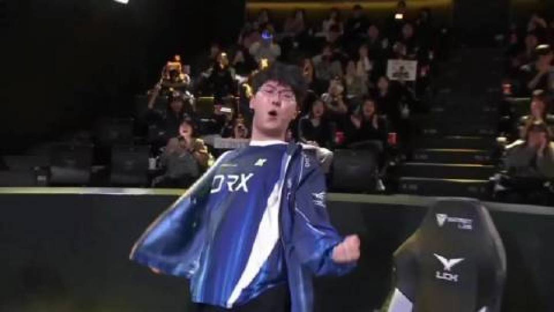 NG体育-包含Faker在TL比赛中败北，大胜引发热议！的词条