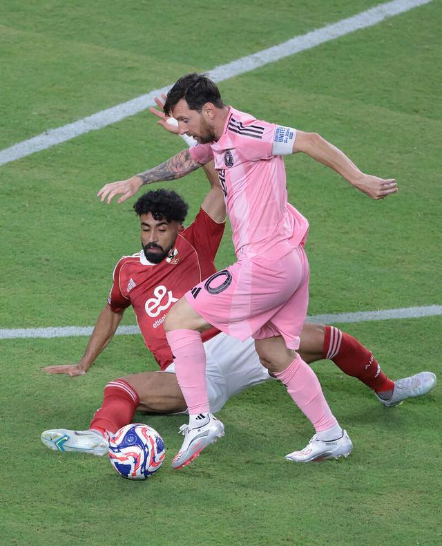 NG体育-关于梅西巅峰对决，内马尔与70激战澳大利亚队分钟，战术调整胜负难料！的信息